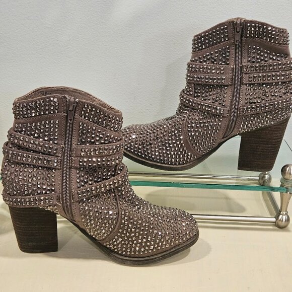 Women's Very G Rhinestone Studded Zip Up Buckles Bootie Size 8.5 Taupe - Picture 2 of 8